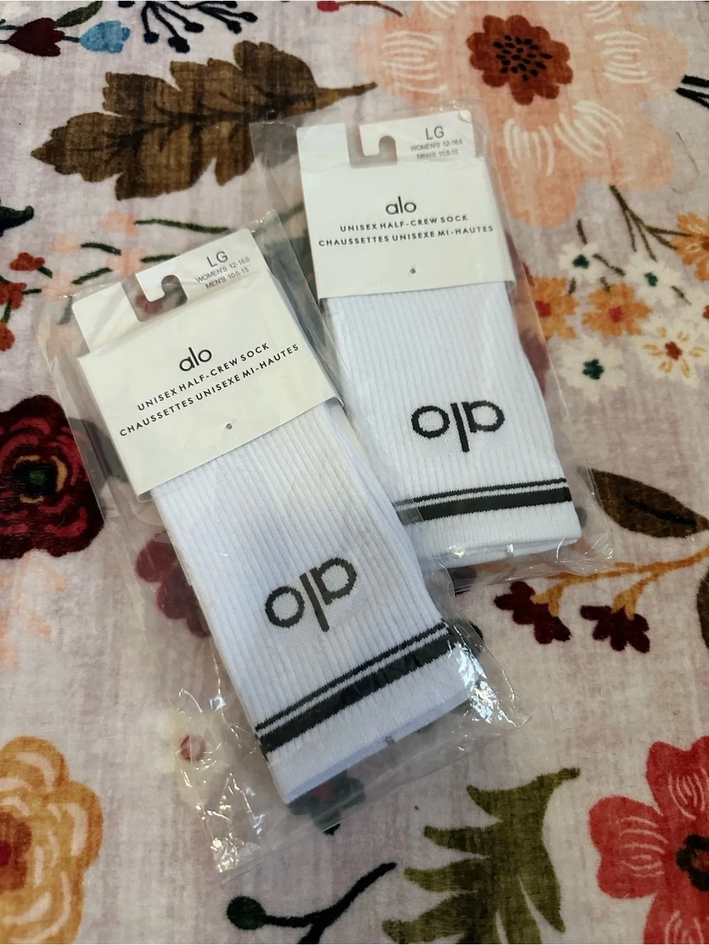 NWT 2X Alo Half Crew sock